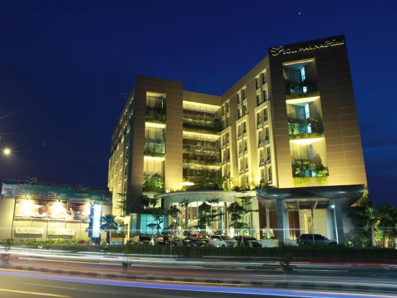 Soll Marina Hotel Serpong Eksteriør bilde
